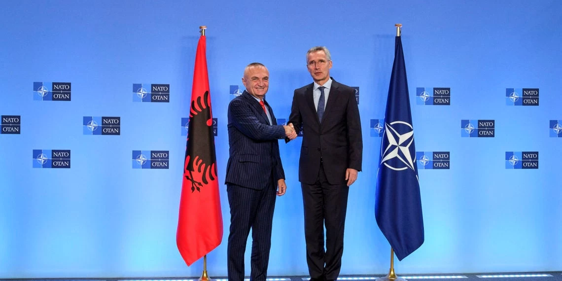 NATO: Εξετάζεται το ενδεχόμενο να δημιουργηθεί μεγάλη ναυτική βάση στην Αλβανία (Βίντεο)